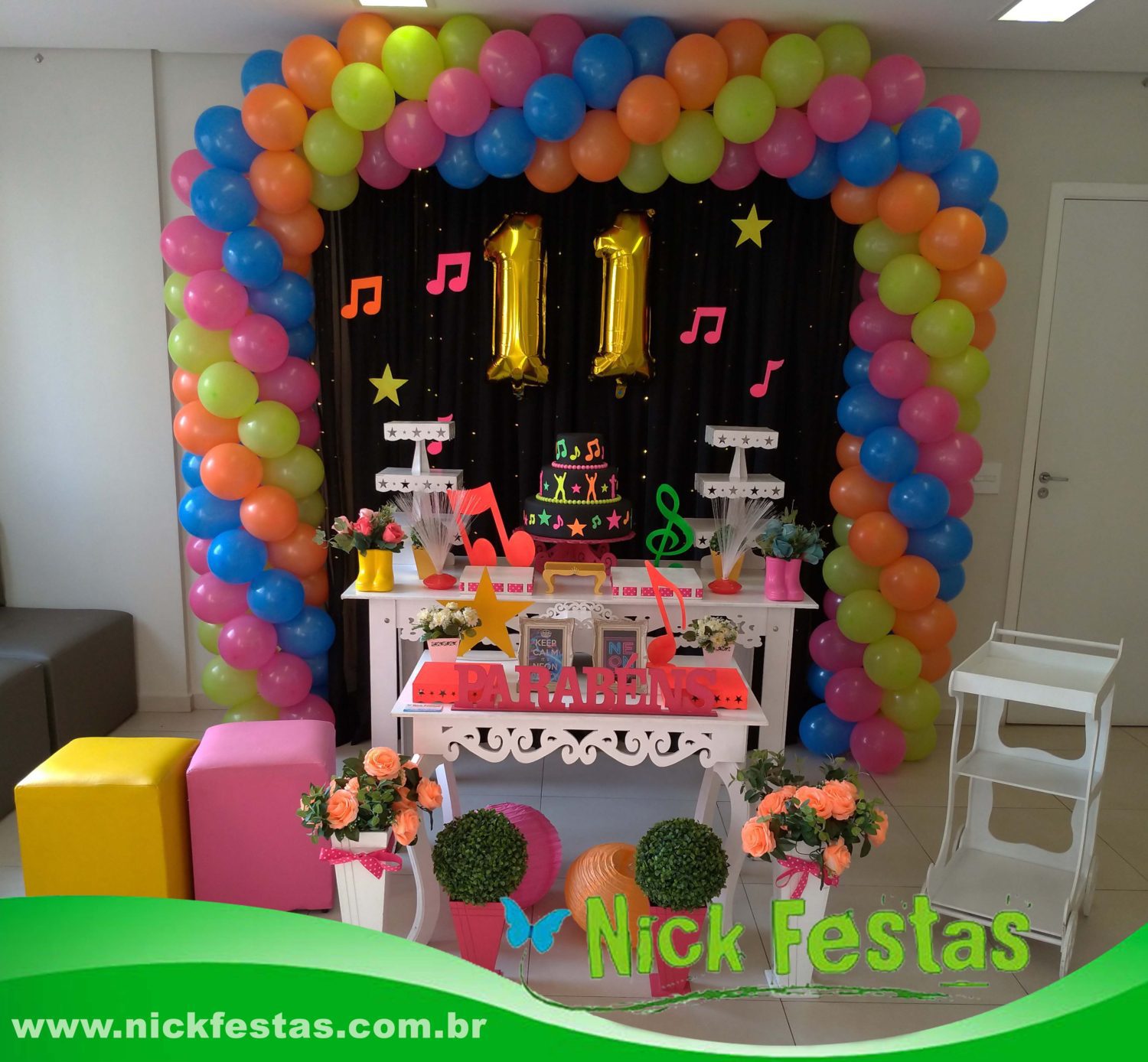 Decora O Proven Al Neon Pacote B Sico Nick Festas