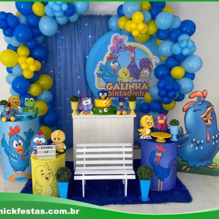 Locação de Decoração Infantil com Cilindros Galinha Pintadinha