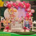 Decoração infantil Skye Patrulha Canina rosa na Freguesia do Ó com painel temático, balões e mesa decorada para festa infantil